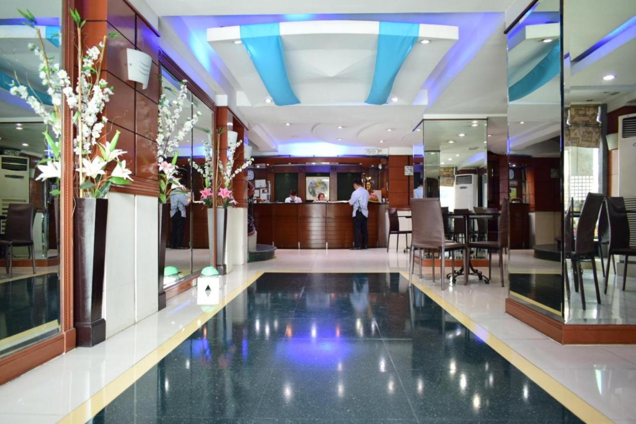 Citystate Hotel Quiapo Manilla Buitenkant foto