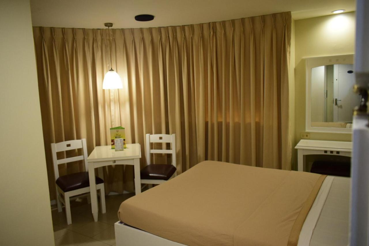 Citystate Hotel Quiapo Manilla Buitenkant foto